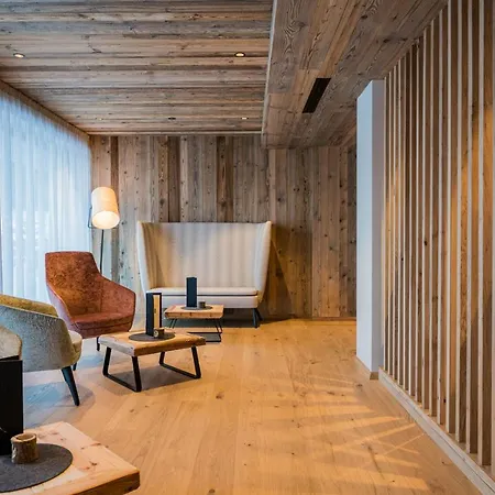 Laurin Hotel Toblach